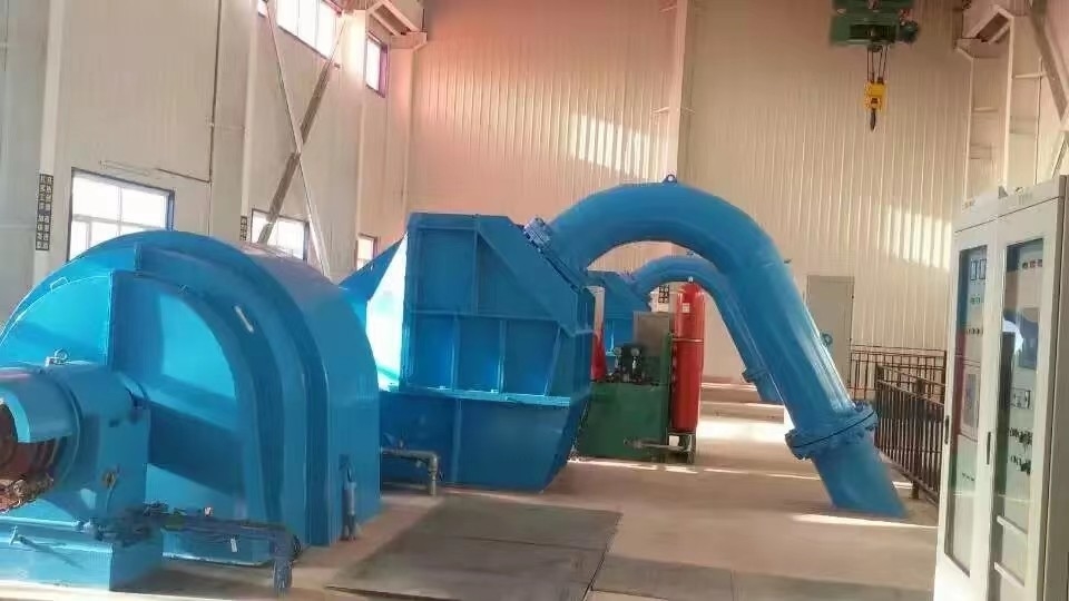 Generator Turbin Hidro untuk Kepala Air 5m-500m dengan Efisiensi 90-96%