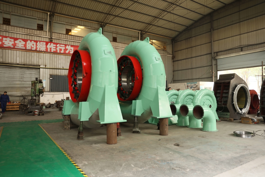 Turbin Air Generator 300KW-20MW Daya Keluar Excitation Brushless Instalasi vertikal 300-3000rpm Kecepatan