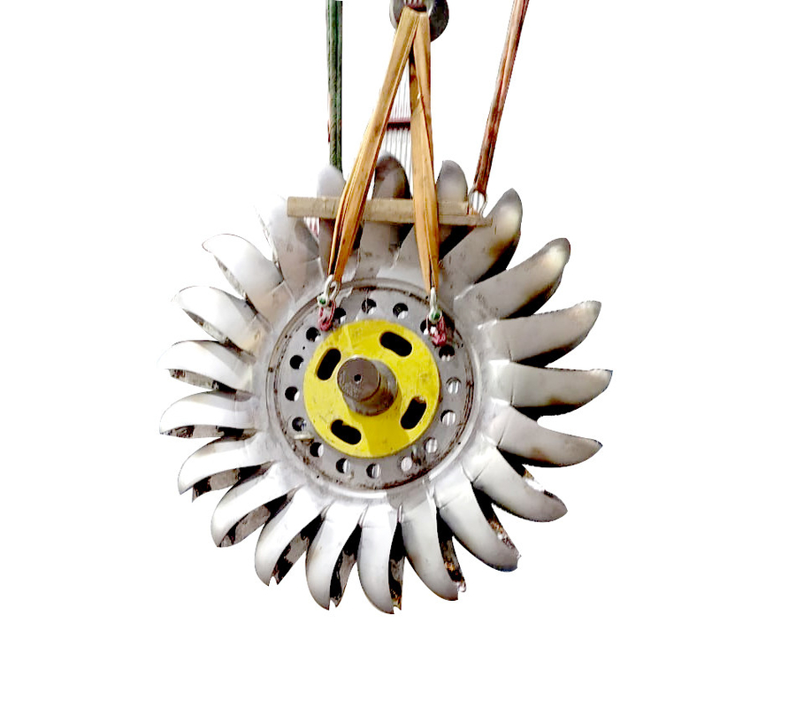 Frekuensi Cast Iron Pelton Turbine Generator Brushless Excitation Mode 500-3000r/min Kisaran kecepatan