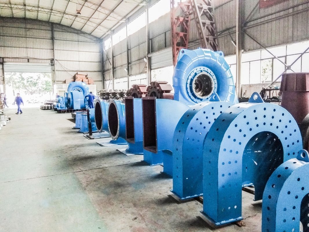 Generator turbin Francis vertikal stainless steel dengan tegangan 400V - 10kV untuk kepala air rentang 20m - 300M