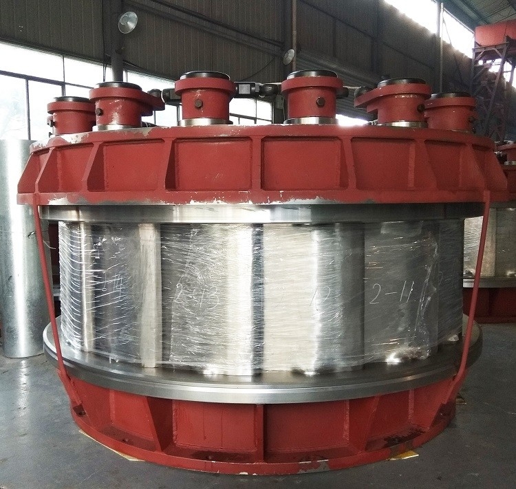 Power Water Turbine Generator untuk operasi luar ruangan 200kw-20mw Output 220V-690V Tegangan nominal