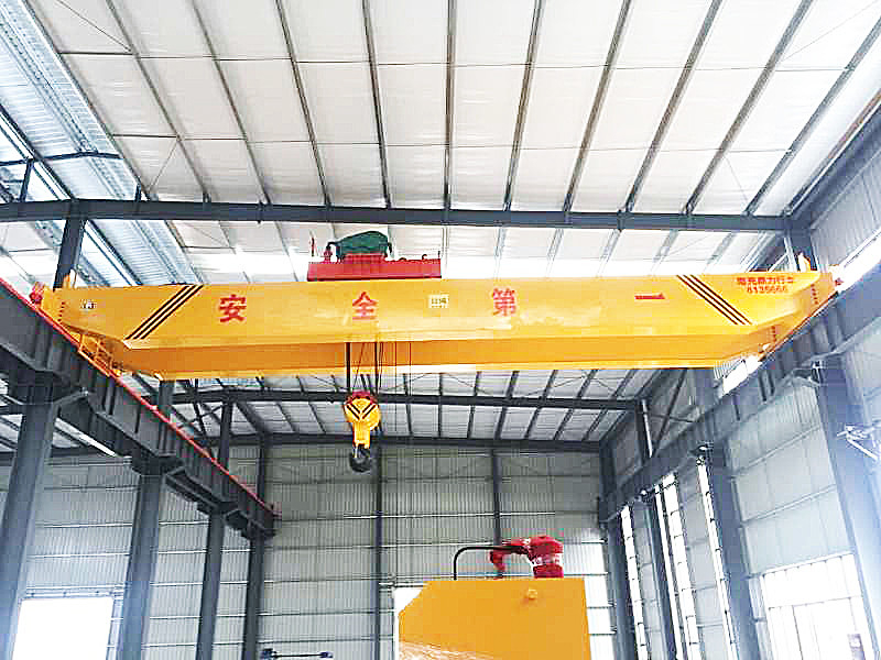 Generator Turbin Hidro Kepala Air yang disesuaikan untuk output daya yang disesuaikan pada frekuensi 50/60Hz