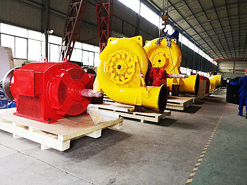 Generator Turbin Hidro Kepala Air yang disesuaikan untuk output daya yang disesuaikan pada frekuensi 50/60Hz