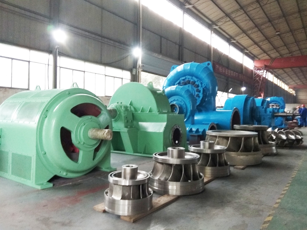 Otomatis 400V 800V 6.3kV 10kV tegangan nominal Francis Turbine Generator Dengan kekuatan nominal 300KW-20MW