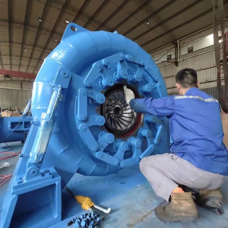 690V 20MW Turbin Air Generator Vertikal Pendingin Udara / Air Instalasi Indoor / Outdoor