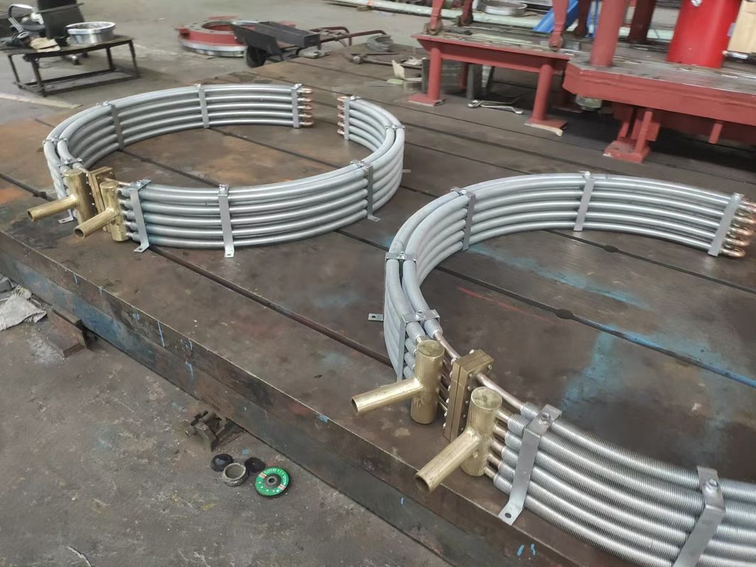 Kisaran suhu operasi 0-80°C Air Oil Cooler 500x500x500 mm Unit turbin hidrolik Oil Cooler dan Cooling Solution