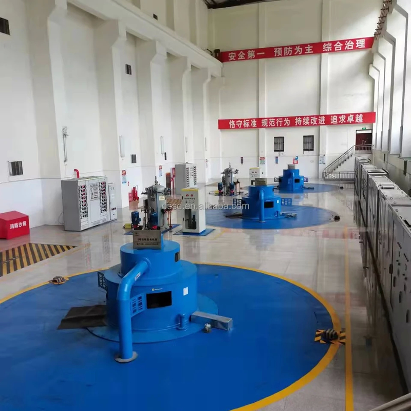 Generator Turbin Air Tegangan Vertikal/Horizontal Disesuaikan Dengan Panel Kontrol Otomatis / Manual