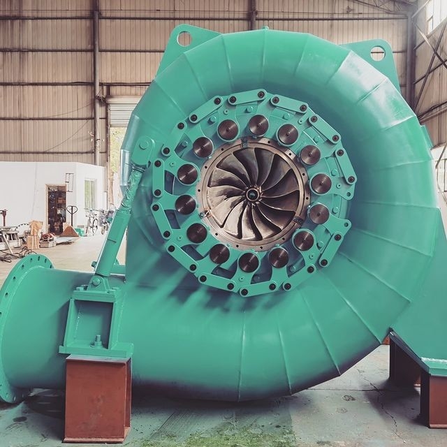 Generator Turbin Air Berwarna 200KW-20MW 50/60Hz Kontrol Otomatis / Manual