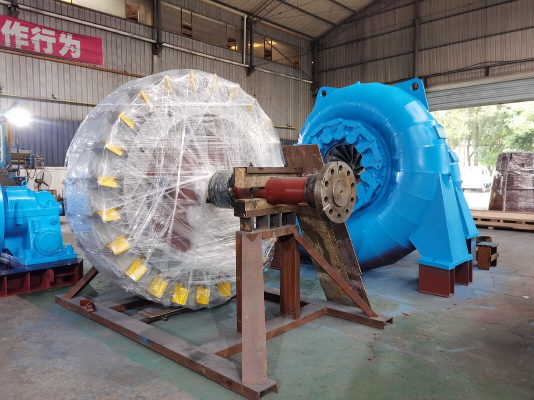 Francis Turbine Generator dengan 500KW-15 MW Power Output 50 Hz/60Hz Rated Frequency dan Static Excitation System