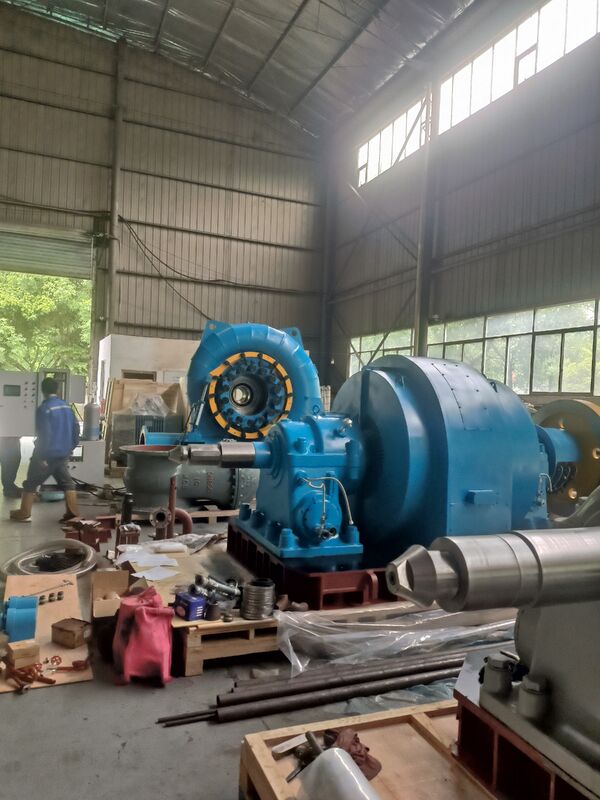 Generator Turbin Francis Baja Tahan Karat dengan Mode Kontrol Otomatis dan 450-1000 RPM untuk Solusi Energi Tenaga Air