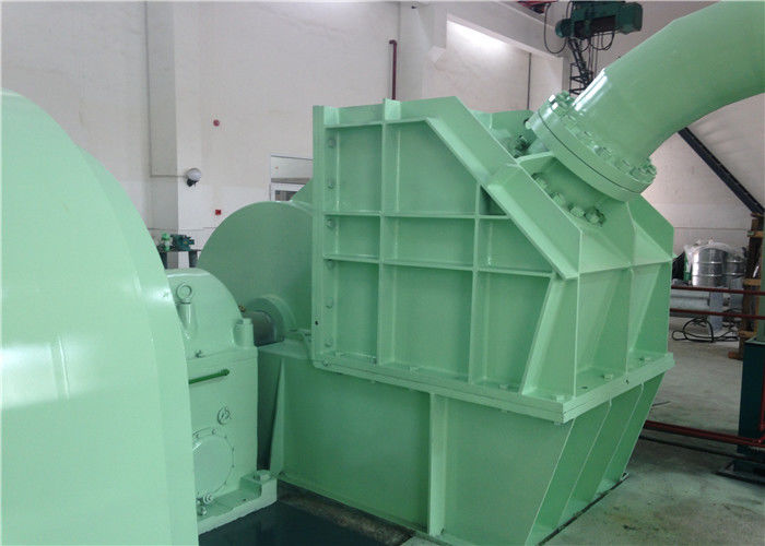 Kepala Tinggi 100m hingga 2000m Pelton Turbine Generator 200mm Diameter Isolasi Kelas FF Cocok untuk aplikasi tenaga air