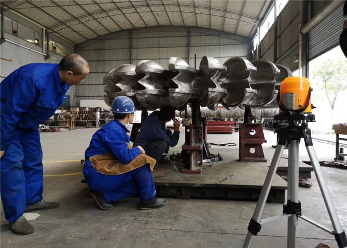 Diameter 200mm Turbin Pelton Kepala Tinggi Termasuk Sistem Eksitasi Tanpa Sikat atau Statik yang Dirancang untuk Tenaga Hidroelektrik