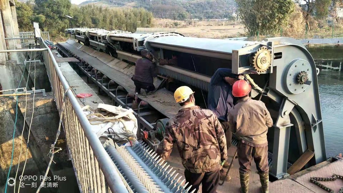 Mesin Pembersih Rak Sampah OEM dengan Ketebalan 4,5 hingga 16 Mm dan Interval Kisi 0,39 hingga 15mm untuk Pemeliharaan Intake Air