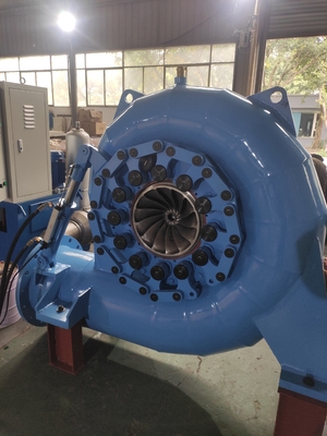 50Hz/60Hz Francis Water Turbine Generator untuk 20m-300M Rated Water Head Benefit
