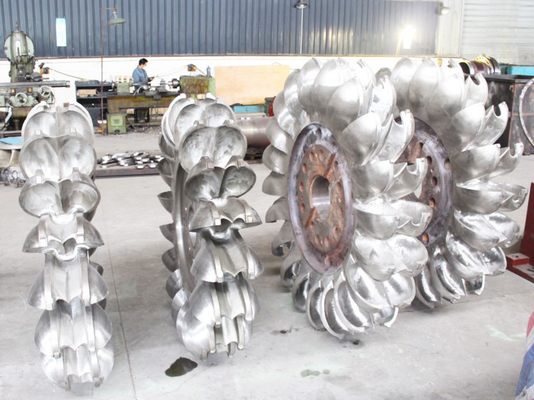 Turbin air yang disesuaikan 200kw-20mw Daya output Vertikal/Horizontal Instalasi