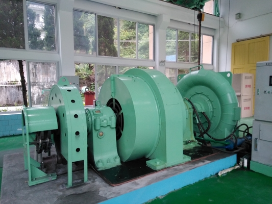 Efisiensi Francis Hydraulic Turbine Generator 450-1000RPM 400V-10kV 20m-300M Kepala air