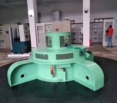 Turbin air tanpa sikat yang disesuaikan 450-1000 rpm Instalasi vertikal Pendingin udara/air 300-3000 rpm