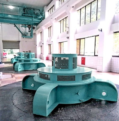 Generator turbin air yang sangat tahan lama Diperlukan pemeliharaan teratur Lebih dari 30 Tahun Waktu Hidup 0.1 Aliran